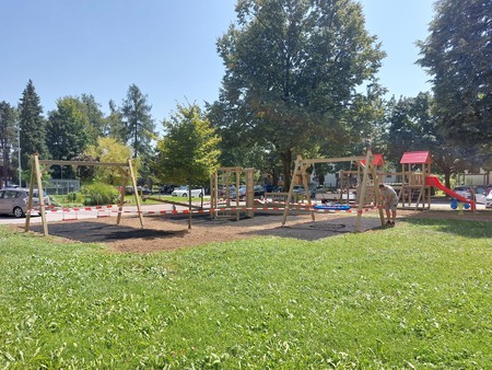 Novo otroško igrišče Podlubnik